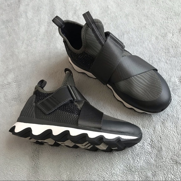 sorel kinetic sneaker alpine tundra